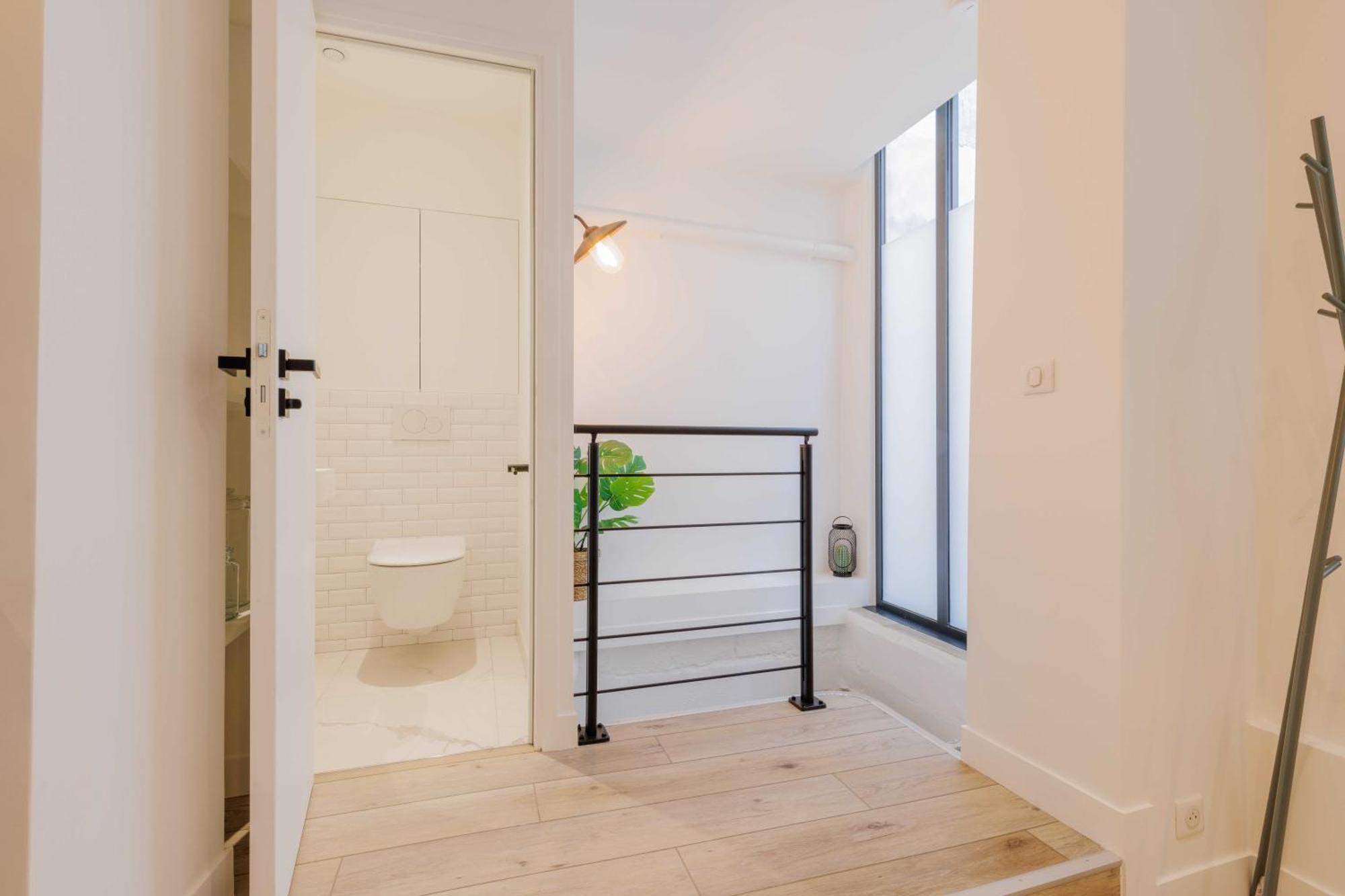 Exceptionnel Duplex A Proximite De Montmartre! Apartment Париж Екстериор снимка