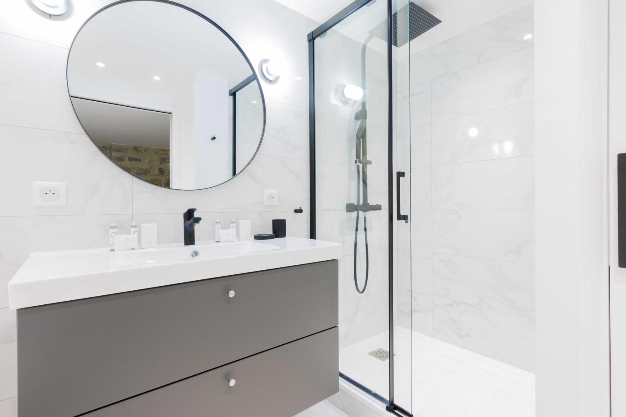 Exceptionnel Duplex A Proximite De Montmartre! Apartment Париж Екстериор снимка
